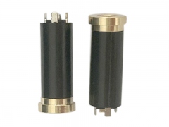 3.5四級7.5D20.0L塑膠母座