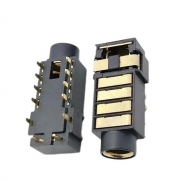 4.4五級(jí)音頻母座