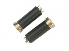 3.5四級7.5D20.0L塑膠母座